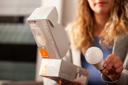 LED žárovka E27 14W = 100W 1521lm CCT Stmívatelná SMART+ WiFi Classic Ledvance