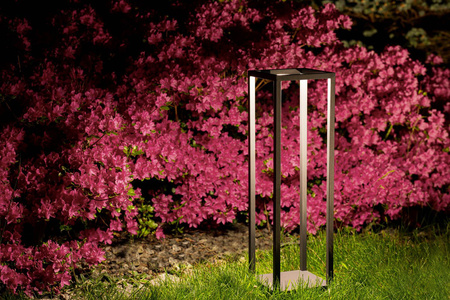 Venkovní zahradní lampa SYMMETRY LED 8180 IP54 7W 3000K grafitová tyč Nowodvorski