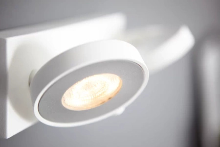 LED stropní svítidlo 2x 4,5W 2700K stmívatelné CLOCKWORK Moving White PHILIPS