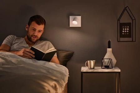 LED STAR stropní svítidlo 4,5W 2700K stmívatelné reflektorové svítidlo pohyblivé bílé PHILIPS