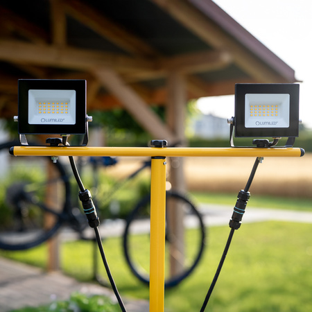 LED reflektor ZUNA2 Halogenová lampa 2x 20W 6500K na stojanu + kabel + hermetický konektor LUMILED