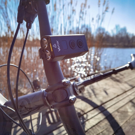 Svítilna LED Cyklistická svítilna Držák USB-C Světlo 10 režimů 750lm IP65 Funkce Powerbanka VAYOX