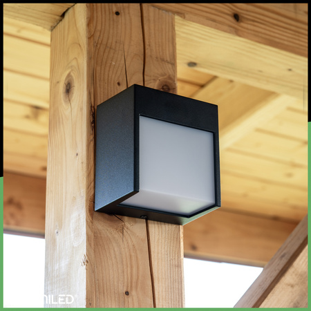 Zahradní nástěnná lampa LED Venkovní nástěnná lampa IP54 12W 3000K RUBUS LUMILED