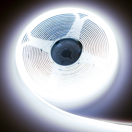 LED pásek COB, 12V 250W 9600LED Studená bílá 8mm 25m LUMILED