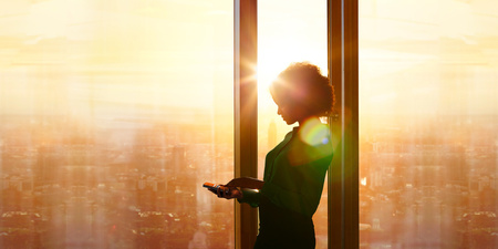 LED žárovka E27 4,8W = 40W 470lm RGBW CCT Stmívatelná SMART+ WiFi Filament Edison Ledvance