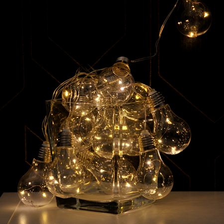 Venkovní zahradní girlanda světelný řetěz 20 LED 2700K