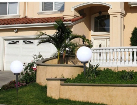 LED solární zahradní lampa bílá a černá KULA 15cm zapuštěná 6500K Studená bílá