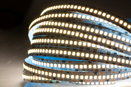 LED pásek 12V, 120W 1200LED 2835 Neutrální bílá 10mm 5m LUMILED