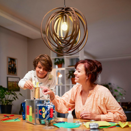 LED žárovka E27 A60 2.3W = 40W 485lm 2700K Teplá bílá vlákno PHILIPS Ultra Efficient