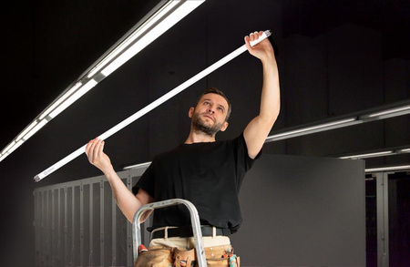 LED zářivka G5 T5 10,5W 1600lm 4000K neutrální bílá 180° 85cm Ledvance