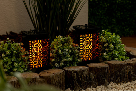 Zahradní lucerna LED Solar Decorative Flame Square 17cm