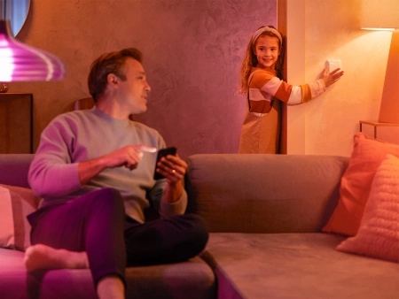Nástěnný spínač Philips Hue Bluetooth Zigbee Modul