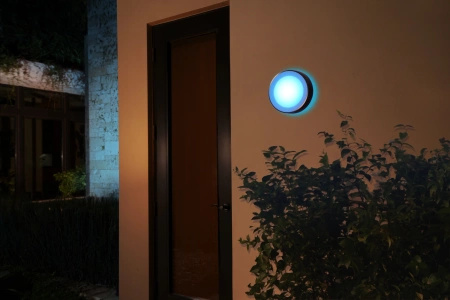 Venkovní kulatá nástěnná lampa Philips HUE Daylo Lantern 17465/47/P7