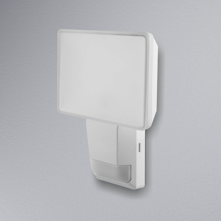 LED reflektor 15W 4000K IP55 White s detektorem pohybu LEDVANCE Floodlight Endura Pro