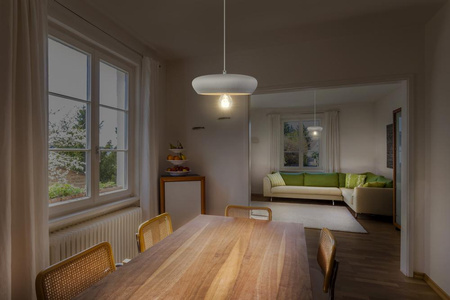 Dekorativní stropní závěsné svítidlo E27 s převisem bílý dekor Ledvance