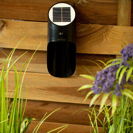 Solární zahradní nástěnná lampa LED fasádní lampa 5000K Senzor pohybu Černá