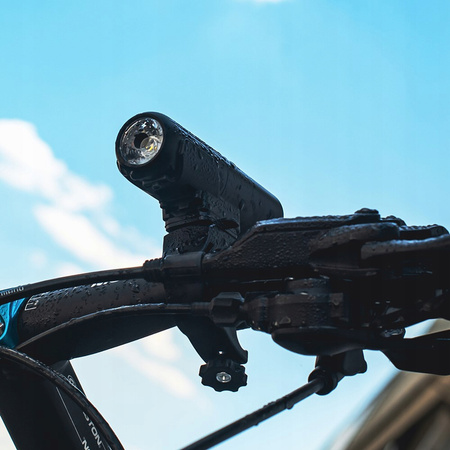 Svítilna LED Cyklistická svítilna Držák USB-C 5 režimů 450lm IPX6 VAYOX