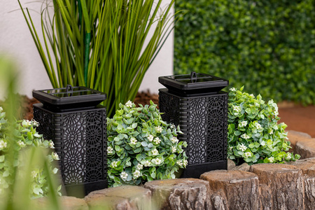 Zahradní lucerna LED Solar Decorative Flame Square 17cm