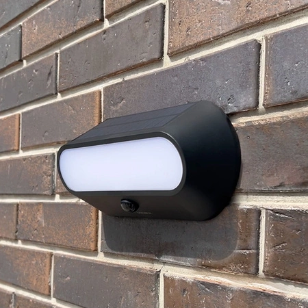 Solární reflektor se senzorem 500lm 5000K neutrální 120° 3,2V IP54 IK07 povrchová montáž černá VIDEX