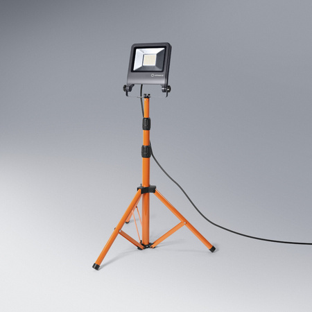 Reflektor LED 1x50W 4500lm 4000K IP65 na stojanu LEDVANCE WORKLIGHT TRIPOD Pracovní přenosný