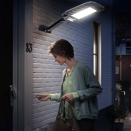 LED solární pouliční lampa 10W IP65 snímač pohybu + rukojeť + dálkové ovládání