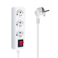 Zástrčka napájecího prodlužovacího kabelu – 3x zásuvka s uzemněním a vypínačem 1.5m 3x1mm 16A Bílá