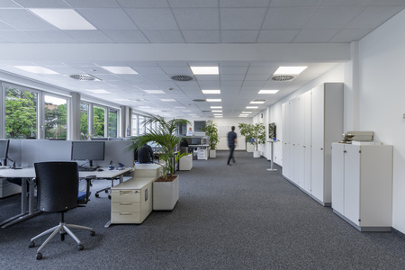 LED panel Kancelářské svítidlo Stropní svítidlo 28W 3640lm 3000K Warm Povrchová montáž Zápustná montáž Bílá 60x60cm UGR19 Comfort Ledvance