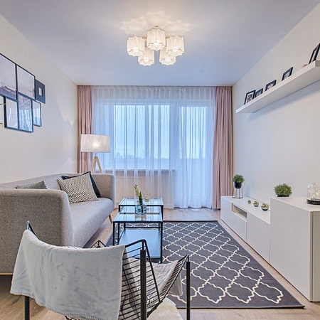 LED žárovka E27 A60 2,5W = 25W 275lm 3000K teplá bílá 260° LUMILED