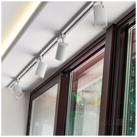 1-fázové světlo na přípojnici + reflektor 4x GU10 1m bílý Nextrack Go Kobi