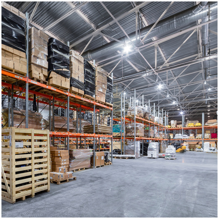 Průmyslové svítidlo LED High Bay 200W 28000lm 4000K Neutral Black IP66 IK10 Rio Pro Kobi