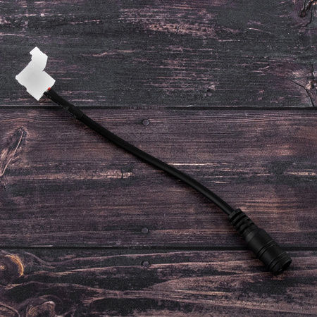 Konektor napájení DC 2.1 / 5.5 mm, Montážní s kabelem s aretací 15cm LUMILED