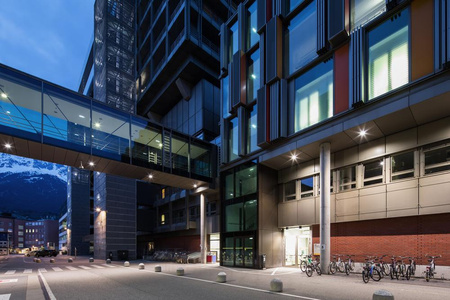 LED panelové bodové svítidlo 14W 1190lm CCT Mesh White Downlight Ledvance