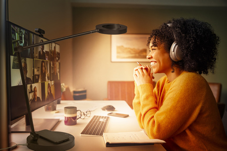 LED 20W 450lm CCT Stmívatelná černá SMART+ WiFi Sun@Home Ledvance Lamp Nightstand