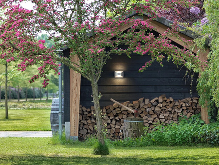 HERB IR myGarden LED zahradní nástěnná lampa 6W 2700K IP44 s pohybovým senzorem Silver PHILIPS