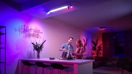 LED reflektorové stropní svítidlo 19,4 W 1630 lm IP20 bílé a barevné RGB + TW White Smart SMART Zigbee Bluetooth Centris Philips HUE