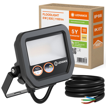 LED reflektor 8W 1100lm 3000K IP66 černý LEDVANCE reflektor