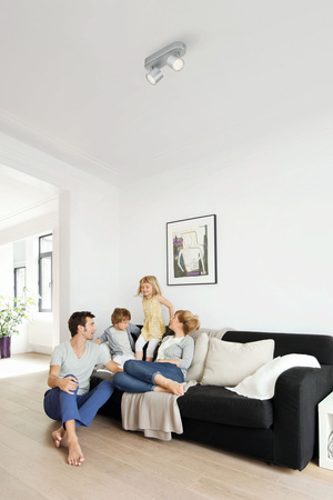 Stropní svítidlo LED STAR 2x 4,5W 2700K Stmívatelné reflektorové pohyblivé svítidlo Hliník PHILIPS