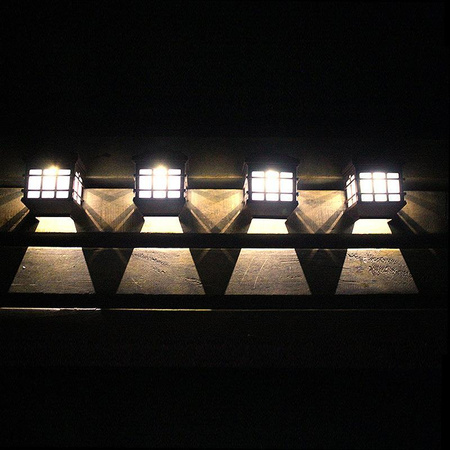 Nástěnné svítidlo Solární LED zahradní fasádní svítidlo IP44 s efektem plamene