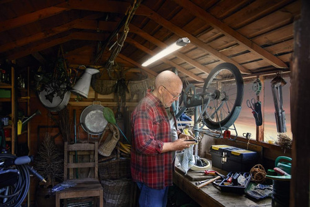 9W 900lm 4000lm neutrální bílá Essentials Ledvance lineární páskové svítidlo