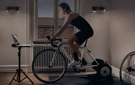 Stropní nástěnné svítidlo LED Nástěnné svítidlo pro povrchovou montáž 6,8 W 460 lm 3000K Teplé stmívatelné černé LED Spot Octagon Ledvance