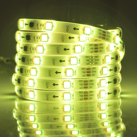 RGB LED pásek 24W 380lm 120° bílý IP65 stmívatelný Sanico Goldlux