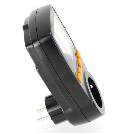 Měřič spotřeby energie PMM2 s měřením spotřeby energie, emisí CO2 a nákladů na energii BlackKOBI