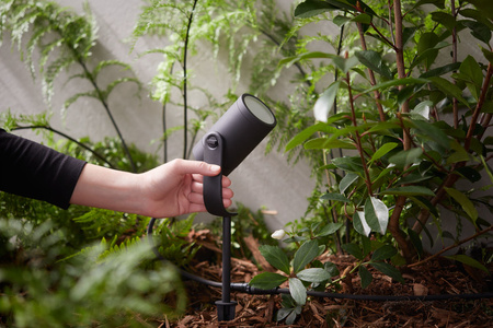 Zahradní reflektor Philips HUE LILY 3x 8W sada 17414/30/P7 8718696167960