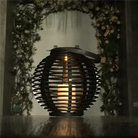 LED solární zahradní lampa. závěsná LAMPA. černá. oválná. efekt plamene