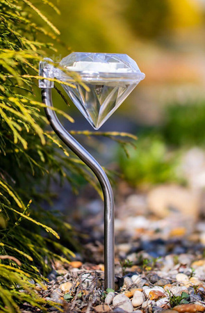 Solární zahradní LED lampa zapichovací dekorativní venkovní DIAMANT chrom RGB