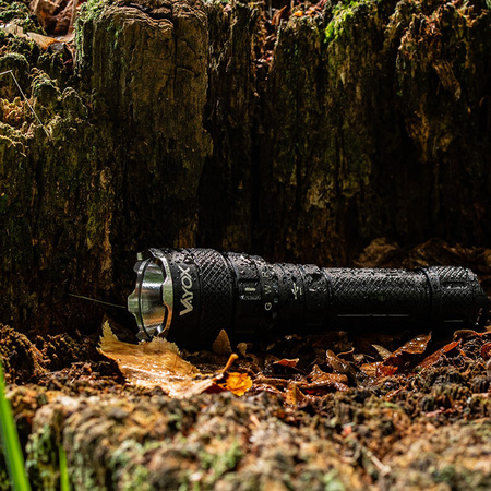 Taktická ruční svítilna Výkonná tříbarevná svítilna SST40 1500lm řady Pro VA0099 Vayox