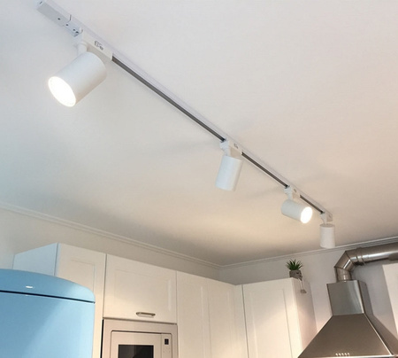 Černá třífázová hliníková přípojnice pro kolejová bodová světla 200 cm