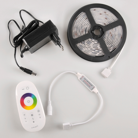 LED pásek RGBw 22W 990lm 120° bílá IP65 stmívatelný Sanico Goldlux