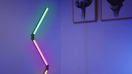 LED stojací lampa 24W 1000lm RGBW stmívatelná Smart Black SMART+ WiFi Floor Luminare Ledvance