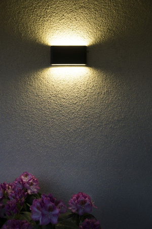 Venkovní zahradní fasádní svítidlo LED Slim M1016 BL 11W 1250lm 3000K Teplá bílá Su-Ma